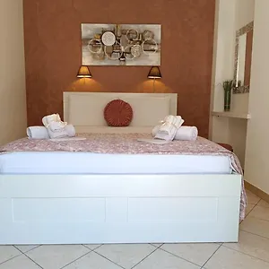 https://casa-vacanze-mastru-ninu.sicilyhotelsitaly.net